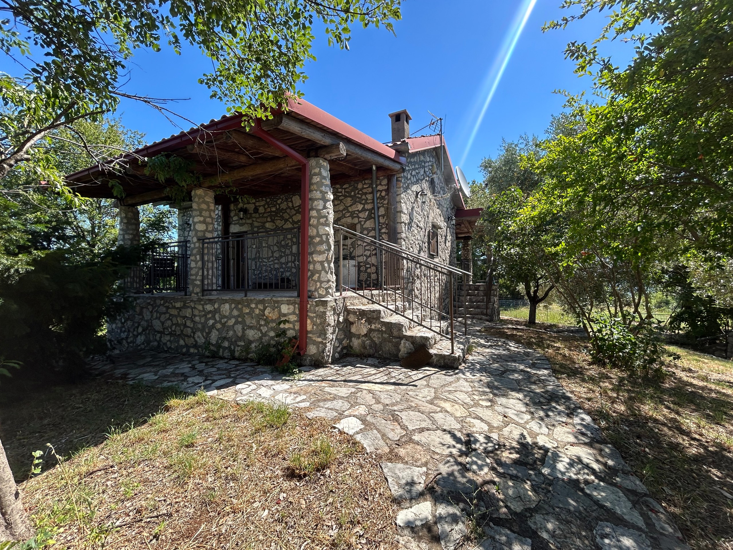 Skadar Lake Village